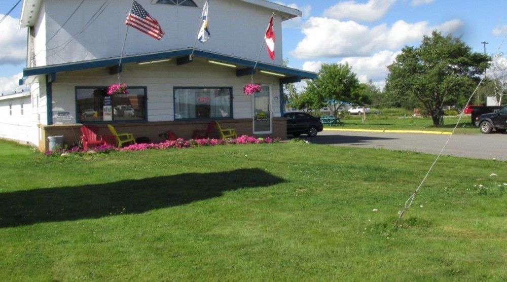 Berry'S Motel Truro Exterior photo